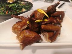 烤乳鸽-勝記酒家·37年老字号·经典粤菜(荔枝公园店)