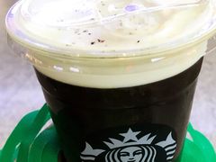 -星巴克(上海虹桥站2A检票口)