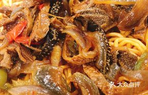 Stir-Fried Beef Tripe Dry Noodles