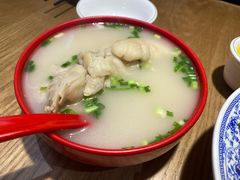 -张太婆老妈蹄花川菜馆·中华餐饮老字号(望平街店)
