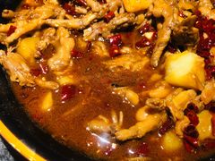 -胖哥俩肉蟹煲(长沙高铁吾悦广场店)