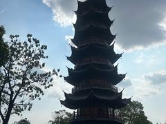 -龙华寺