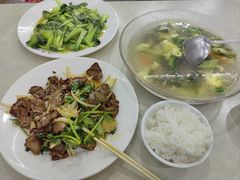 -人和啤酒屋海鲜大排档(营口路店)