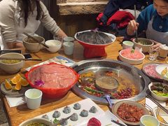 -城墙拐拐火锅(三峡广场黑金冠店)