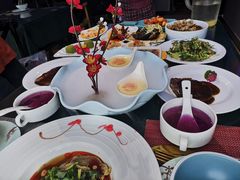 -忘忧草融合私房菜(红鼎国际店)