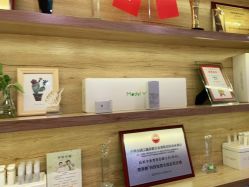 -塑青春&伊肤泉祛痘皮肤管理