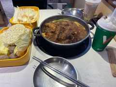 -运气牛自助酱大骨火锅(南京东路店)