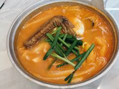 -汤小云火锅米线(钻汇广场店)