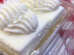 -红宝石·鲜奶小方·海派西点房(浦三店)
