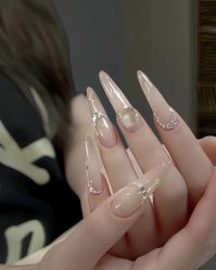 -桃色美甲沙龙