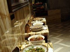 -西藏饭店·亚克·食光自助餐厅(文殊院店)