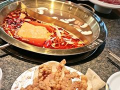 -小天鹅火锅·一线江景洪鼎旗舰店(洪崖洞店)
