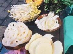 -利姐牧牛匠老火锅(兰花店)