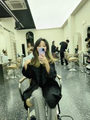 -Hair Co.一间沙龙