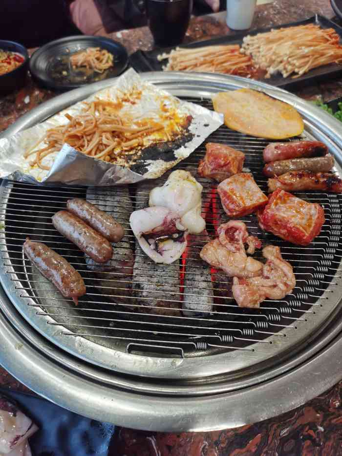 啊美丽炭火烤肉(黄海店)-"啊美丽 于洪广场黄海路店 朋友请客 正好.