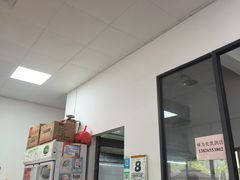 -味为先光明乳鸽(光明总店)