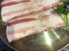 精选黑猪五花肉-嘿嘟嘟·肋条烧肉放题(爱融荟城店)