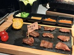 -左庭右院鲜牛肉火锅黑金店(陆家嘴中心店)