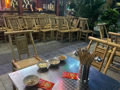 -钢管厂五区小郡肝串串香(奥克斯广场锦城万达店)