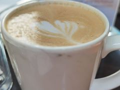 -上海滴水湖皇冠假日酒店