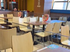 大堂-灵芝妹子海鲜米线(香炉礁山姆店)