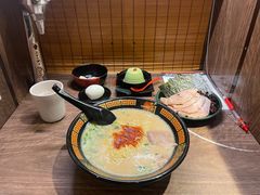 -一兰拉面(新宿中央东口店)