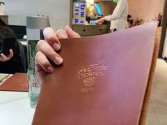 -斯普汇生蚝牛排馆(中骏世界城店)