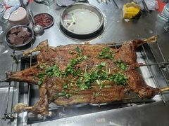 -山地居烤全羊·柴火鸡(大坪-半山公馆店)