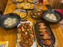 -老东镇啤酒屋海鲜加工·蒸汽海鲜·海鲜烧烤(台东店)