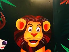 -冰纷万象滑冰场(二七万象城店)