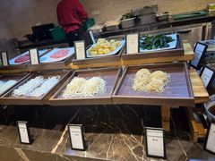 -广州万富希尔顿酒店·感趣自助餐厅·金秋蟹宴生蚝海鲜刺身