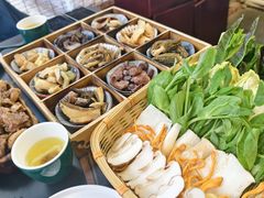 -野菌皇海景野生菌火锅(滨海大道店)
