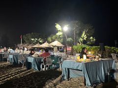 -亚龙湾希尔顿自助餐厅·海鲜·烧烤·沙滩BBQ·现场乐队