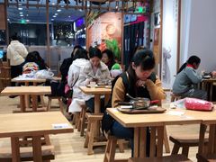 大堂-小满手工粉(上海文峰广场店)