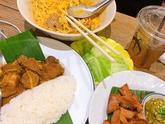 -Ongtong Khaosoi Ari Branch