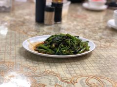 -新峰肉骨茶