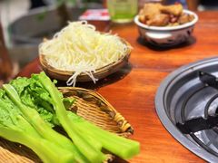 -袁山山重庆火锅(丈八北路店)