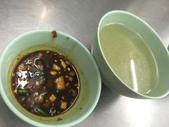例汤＆酱汁-红大哥水门鸡饭(總店)
