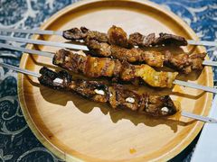 -乡村馕坑肉·烧烤·新疆菜·本地人更爱吃(阿勒泰首店)