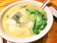 鸡汤年糕-富源春面馆(四川北路店)