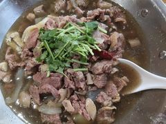 -大众跷脚牛肉馆·非遗传承单位(峨眉山店)