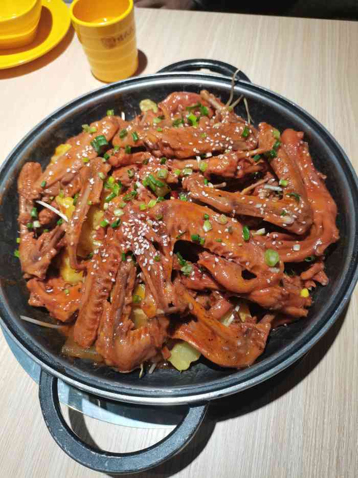 丫恋锅鸭爪爪(艺术学院店)-"位置92:云南艺术学院月华街口味96:.