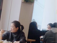 -璞臻汽锅餐厅(南京东路店)