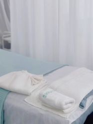 -YooMee优美智能科技美肤机构