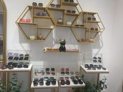 -肆兮眼镜·蔡司·徕卡战略合作店(大坪店)