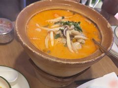 传统冬阴功海鲜汤-椰莱泰小谷·东南亚融合菜(坪山悦阾SPACE店)
