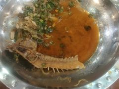 -园中园美食城