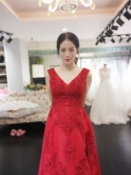 -雪莉美妆婚纱馆