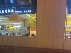 -小鱼小牛(世欧广场店)