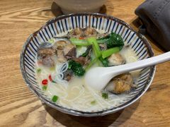 -鲜越鲜鱼粉(财富购物中心店)